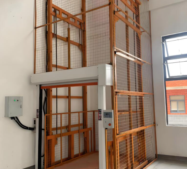 让胡路升降货梯是特种设备码